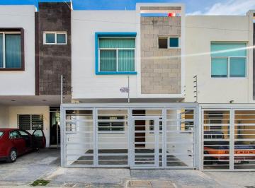 Casa de 2 habitaciones, Zapopan · Casa en Renta en Praderas del Centinela, Zapopan