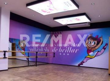 Local comercial · 1200m² · 5 Estacionamientos · Edificio Comercial en Renta - (4)