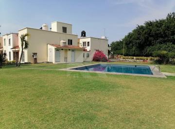 Casa de 3 habitaciones, Jiutepec · Casa en Renta en Fraccionamiento Los Soles Jiutepec