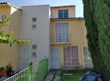 Casa · 76m² · 3 Recámaras · 1 Estacionamiento · Casa en Venta en Paseos de San Juan Zumpango