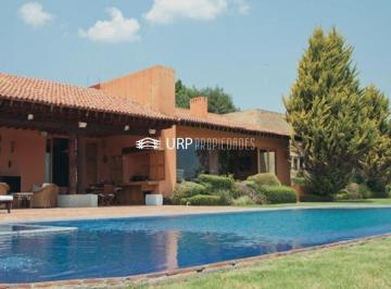 Rancho · 3000m² · 15 Recámaras · Residencias "Casa del Lago" y "Casa de La Hacienda"