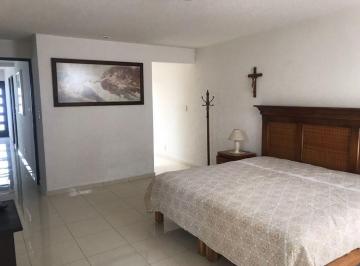 Casa de 2 habitaciones, Celaya · Casa Amueblada en Renta en Celaya