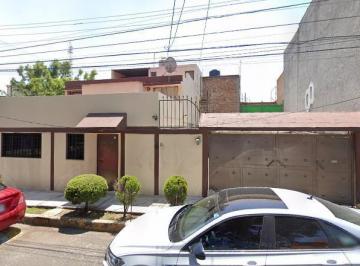 Casa de 4 habitaciones, Tlalnepantla de Baz · Casa en Venta en Tlanepantla de Baz.