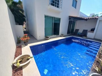Casa en condominio de 4 habitaciones, Bahía de Banderas · Casa en Renta con Alberca Privada, a 4 Minutos de Playa