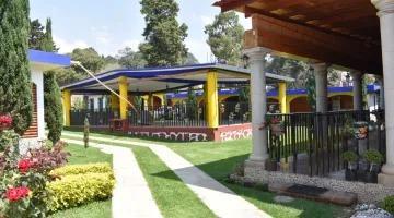 Rancho de 28 habitaciones, Cuernavaca · Venta de Rancho en Santa María Ahuacatitlán Cuernavaca Morelos