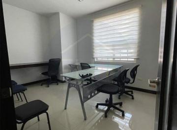 Oficina · 190m² · Oficina en Santo Niño