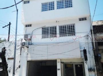 Terreno / Lote · 500m² · 20 Recámaras · 2 Estacionamientos · Terreno / Lote en Venta en Monterrey