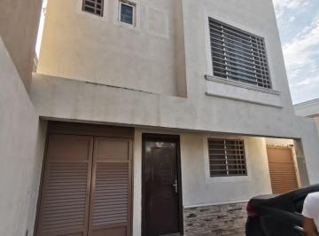 Casa de 3 habitaciones, General Escobedo · Los Rincones Residencial Escobedo Nuevo Leon.