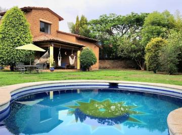 Casa de 5 habitaciones, Tepoztlán · Vendo Casa en Tepoztlán Morelos, en Zona Tranquila