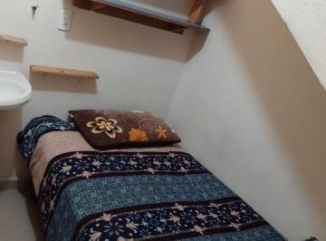 Departamento de 1 habitación, Toluca · Cuarto Pequeño por Piojo, Santa Maria, Toluca