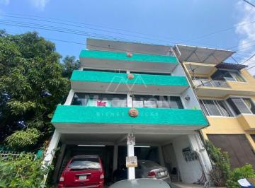 Departamento · 162m² · 3 Recámaras · 1 Estacionamiento · Departamento en Venta en Amilcar Marroquin Acapulco