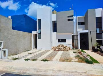 ¡Casa Nueva semi amueblada en Renta! Zona UADY / Super Aki.
¡Lista para habitar · Renta Casa Modelo Caoba, Residencial Floresta