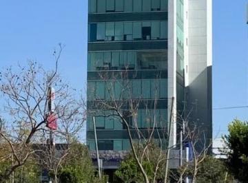 Oficina · 95m² · 3 Estacionamientos · Oficina en Renta - (4)
