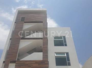 Departamento · 405m² · 7 Recámaras · 5 Estacionamientos · Venta de Edificio en Puebla, La Paz
