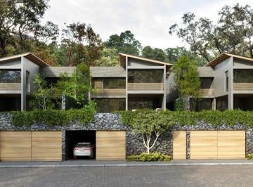 Casa · 412m² · 4 Recámaras · 4 Estacionamientos · Casa en Condominio en Venta - (4)
