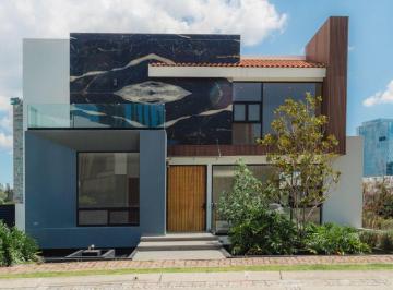 Casa de 3 habitaciones, San Andrés Cholula · Casa en Venta en La Vista Country Club
