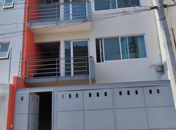 Casa en condominio de 4 habitaciones, San Pedro Tlaquepaque · Casa en Venta Fraccionamiento Residencial El Tapatio.