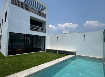 Casa de 4 habitaciones, Emiliano Zapata · Hermosa Casa Sola en Privada con Alberca en Lomas de Trujillo, Emiliano Zapata, Morelos