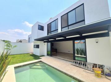 Casa de 4 habitaciones, Cuernavaca · Casa Completamente Nueva Minimalista con Doble Filtro de Seguridad