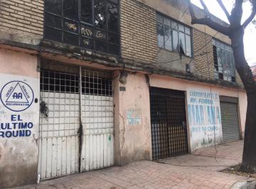 Casa de 3 habitaciones, Miguel Hidalgo · Vendo Propiedad en Laguna de Mayran Col. Anahuac Ciudad de Mexico