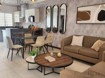 Casa · 165m² · 4 Recámaras · 2 Estacionamientos · Casa en Venta con Recámara en La Planta Baja en Cordillera Norte en Chihuahua