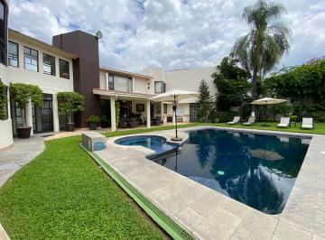 Casa de 4 habitaciones, Emiliano Zapata · Casa en Venta Burgos Cuernavaca, Morelos.