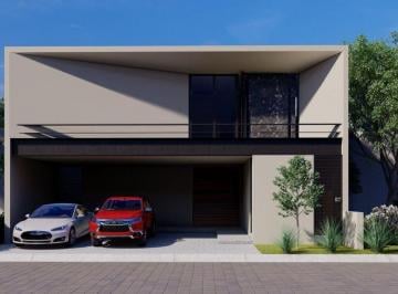Casa en condominio · 370m² · 4 Recámaras · 3 Estacionamientos · Venta Casa Fracc. San Jeronimo