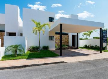 Casa · 145m² · 3 Recámaras · 2 Estacionamientos · Casa en Venta con Recamara en Planta Baja en Dzityá, Mérida