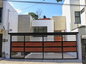 Casa de 4 habitaciones, Xalapa · Casa en Venta en Fracc Indeco Animas, Xalapa Ver.