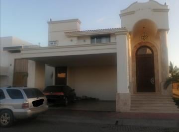 Casa de 4 habitaciones, Mazatlán · Hermosa Casa en Venta en Mazatlan en Campos de Golf