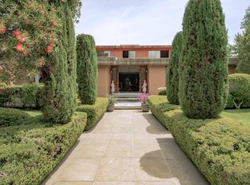 Casa de 3 habitaciones, Alvaro Obregón · Bajò de Precio Cataratas y Sta. Teresa 2 Ftes. en Esquina con 1200 m² de Terreno Rodeada de Jardin