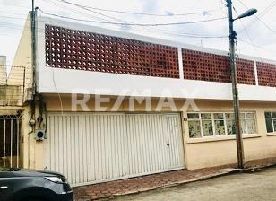 Oficina · 318m² · 2 Estacionamientos · Oficina en Venta - (4)