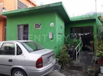 Casa · 100m² · - Terreno en Venta en La Col. Jesus m Garza