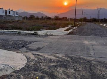 Terreno / Lote , Villa de Alvarez · Terrenos en Venta Frente Al Hospital Materno Infantil en Villa de Álvarez Colima