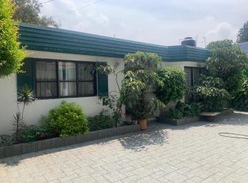 Casa · 278m² · 4 Recámaras · 6 Estacionamientos · Casa en Venta - Jardines del Sur