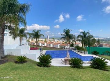 Dúplex de 3 habitaciones, Querétaro · Departamento de 3 Recamaras, Cuarto de Servicio, Balcon. Cumbres del Lago, Venta