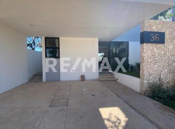 Casa · 215m² · 3 Recámaras · 2 Estacionamientos · Venta de Casas en Privada Arbelia Residencial Conkal, Yucatán. - (4)
