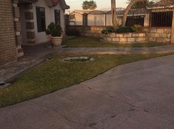 Casa de 4 habitaciones, Saltillo · Casa en Venta