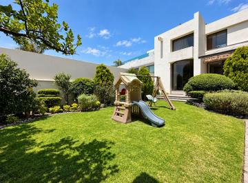 Casa de 3 habitaciones, Huixquilucan · Herradura Casa en Privada en Venta