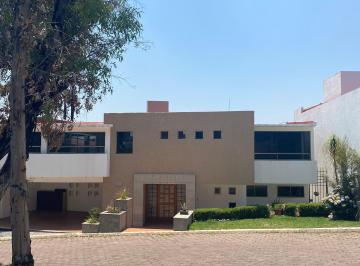 Doble vigilancia · Paseos del Bosque Casa en Venta Doble Vigilancia