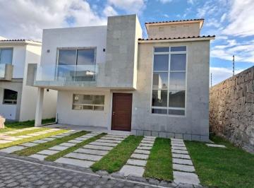 Casa en condominio de 3 habitaciones, Metepec · Condado del Valle Venta Casa