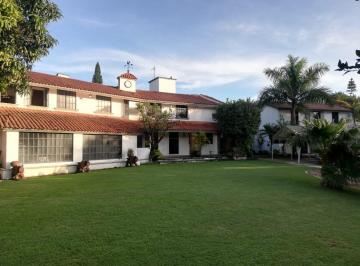 Casa de 7 habitaciones, Cuernavaca · Casa en Exclusiva Zona Dorada Delicias, Vistahermosa