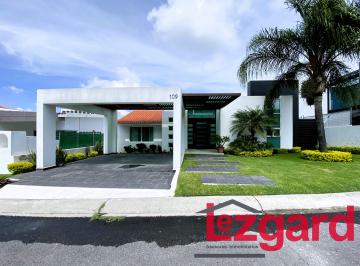 Casa de 3 habitaciones, Atlatlahucan · En Venta Confortable Casa de Descanso en Lomas de Cocoyoc