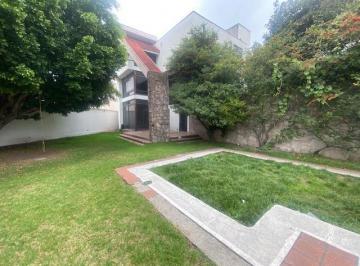 Casa de 3 habitaciones, Cuajimalpa de Morelos · Casa en Venta en Bosques de Las Lomas Para Remodelar