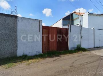 Terreno / Lote · 303m² · Terreno en Venta de 303 m² Cerca de Periférico y Centro Comercial Explanada.