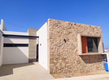 Casa · 76m² · 1 Recámara · Excelentes Casas en Venta de Verano o Retiro en Plaza del Ma