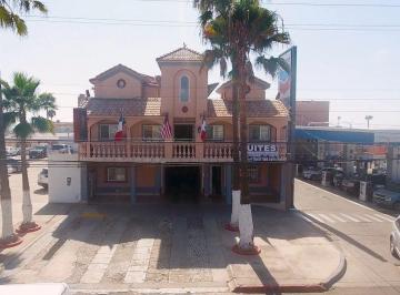 Edificio · 1300m² · 8 Estacionamientos · Se Vende Edificio de 1300 m² en Playas de Tijuana
