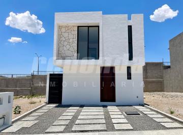 Casa · 169m² · 4 Recámaras · 2 Estacionamientos · Casa en Ciudad Maderas