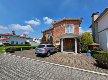 Casa en condominio · 600m² · 5 Recámaras · 4 Estacionamientos · En Venta Casa en Condominio Residencial Providencia Metepec - (4)