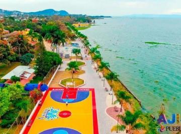 Casa de 2 habitaciones, Jocotepec · Casa en Venta en Ajijic, Jalisco